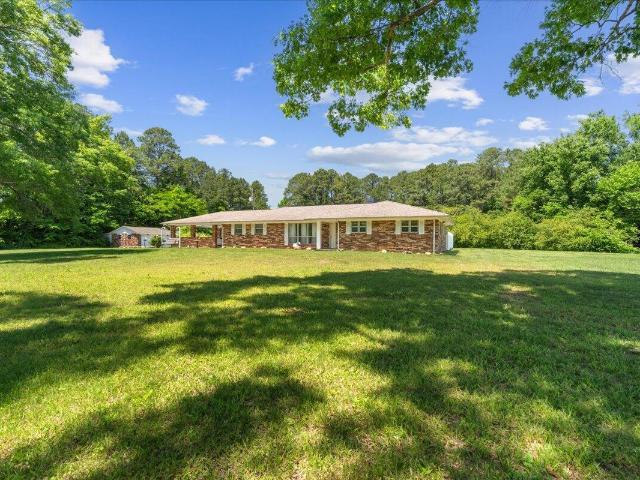 324 Mary Sue Drive SE
