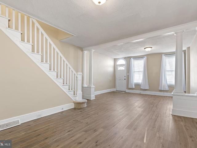 324 S Claymont St, Wilmington, DE 19801 | MLS #DENC2100