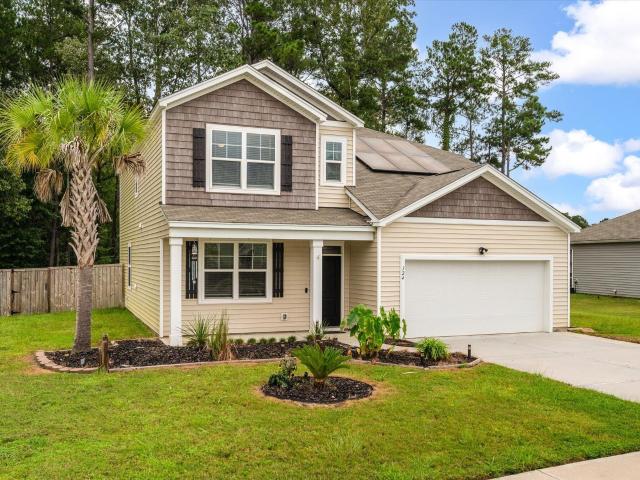 324 Spruce Ivy Street