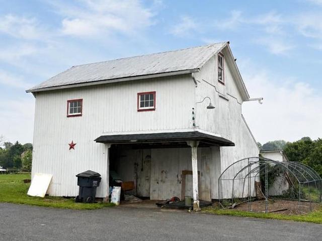 324 Steinman Farm Road