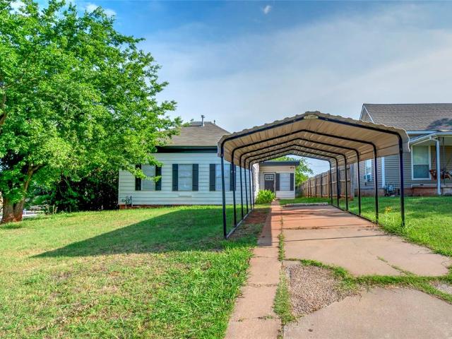 324 W 5th Street