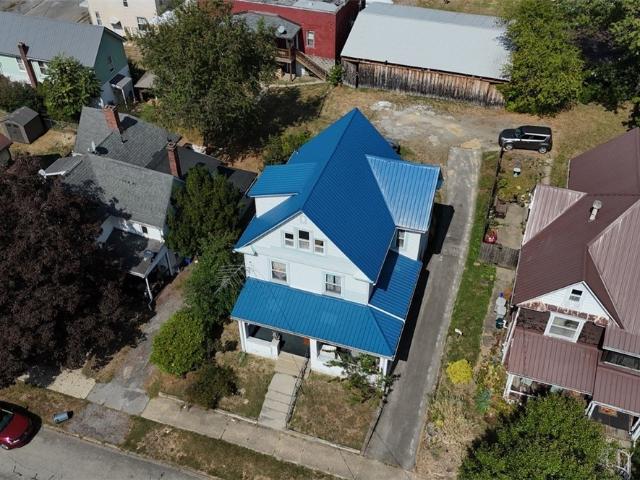 324 W North