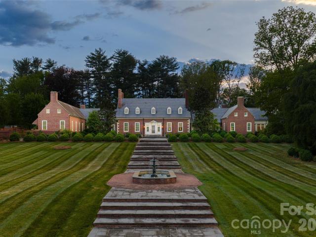 324 Vanderbilt Road
