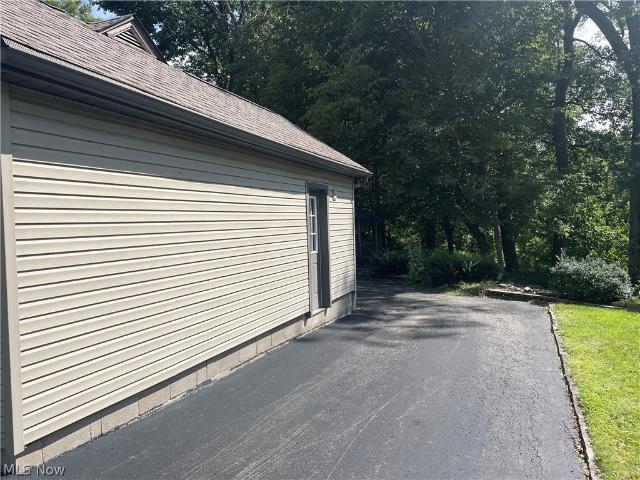 3255 Meadowlark Lane