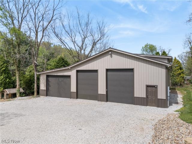 3256 Salineville Road NE