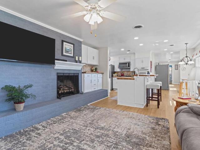 3258 W River Rd