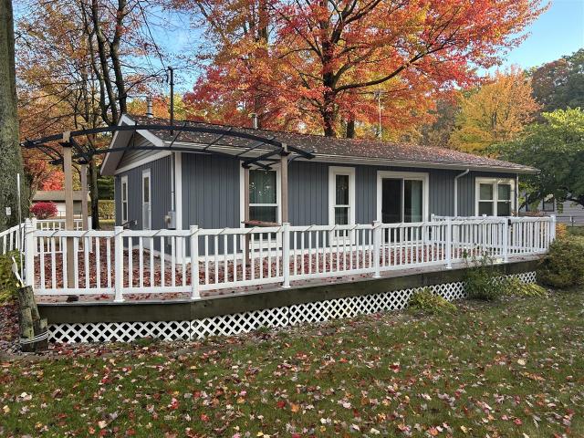 3259 Wolf Lake Drive