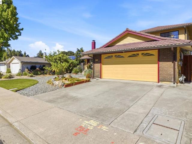 3253 Santa Isabella Ct
