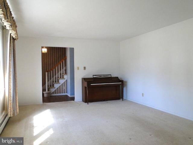 325 10Th. Street S