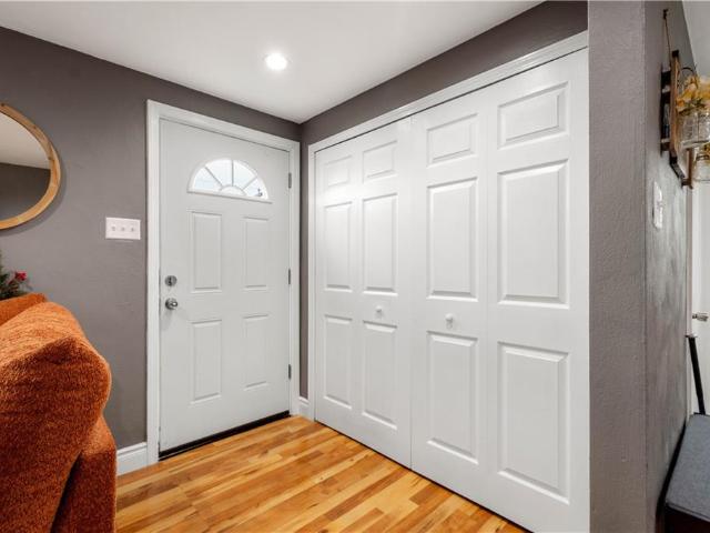 325 Conniston Ave, Pittsburgh, PA 15210 | MLS #1747