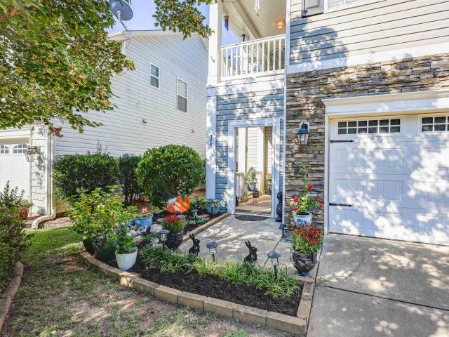 325 Cherokee Pond Trail