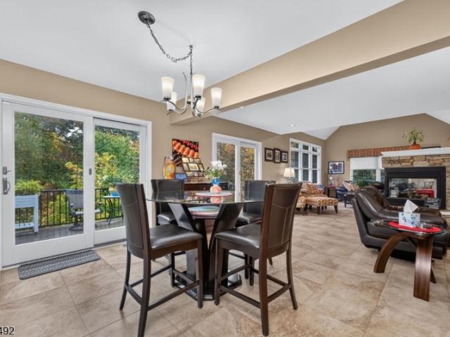 325 Greens Ridge Rd