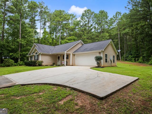 325 Leonard Road
