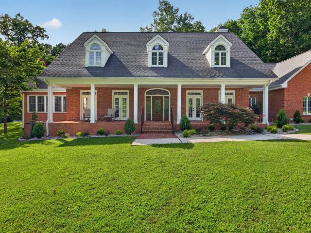 325 McKennon Blvd