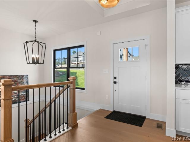 325 Mission Bay Drive