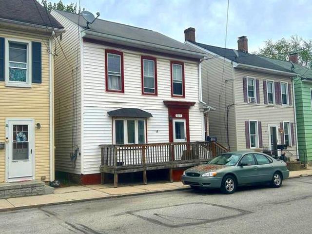 325 N Franklin Street