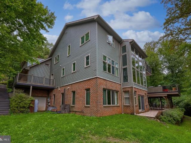 325 Netzley Drive