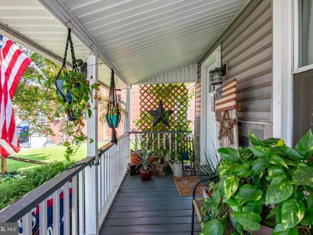 325 S 3Rd Street