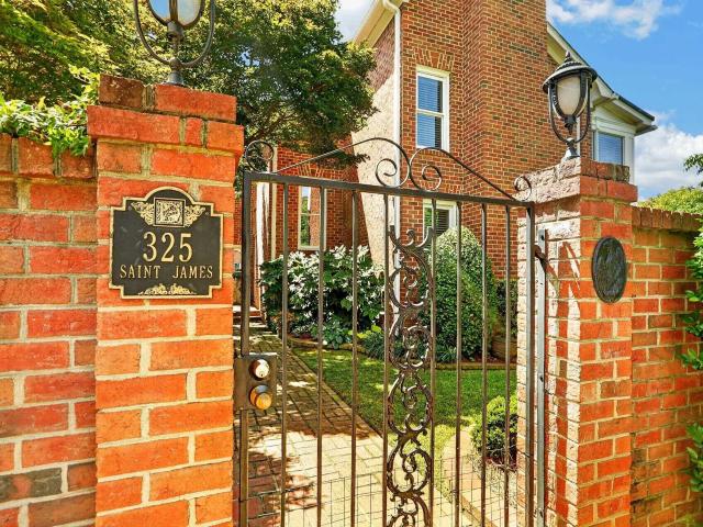 325 Saint James Street