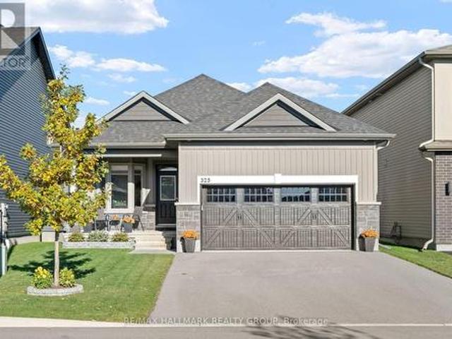 325 Spreadwing Way, Ottawa, ON, K1X 0J5 house for sale | Listing ID X14107 | Royal LePage