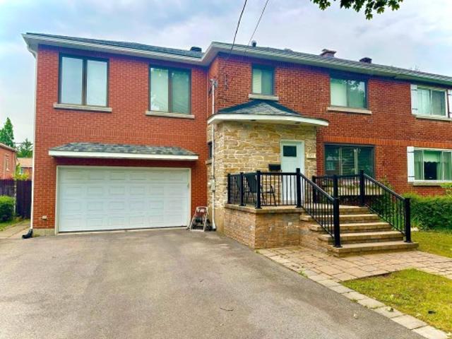 325 Rue Gratton, Montréal Saint Laurent, QC, H4M 2C8 house for sale | Listing ID 18361 | Royal LePage
