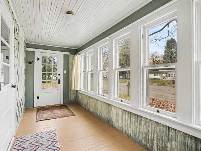 325 W Burr Oak Street