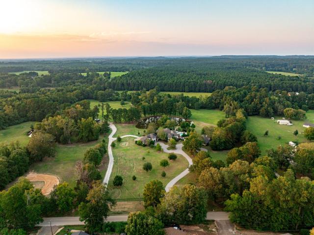 325 Young Road, Hallsville, US, TX