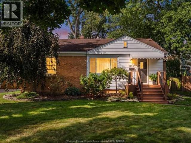 3265 Longfellow Avenue, Windsor, ON, N9E 2L7 house for sale | Listing ID 26022 | Royal LePage