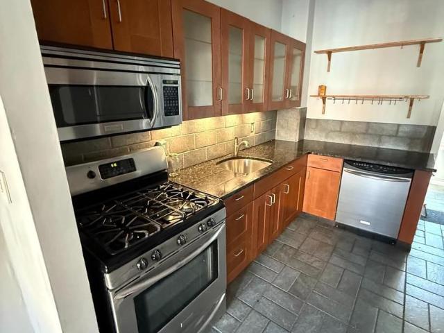3265 salmon st, philadelphia, us, pa