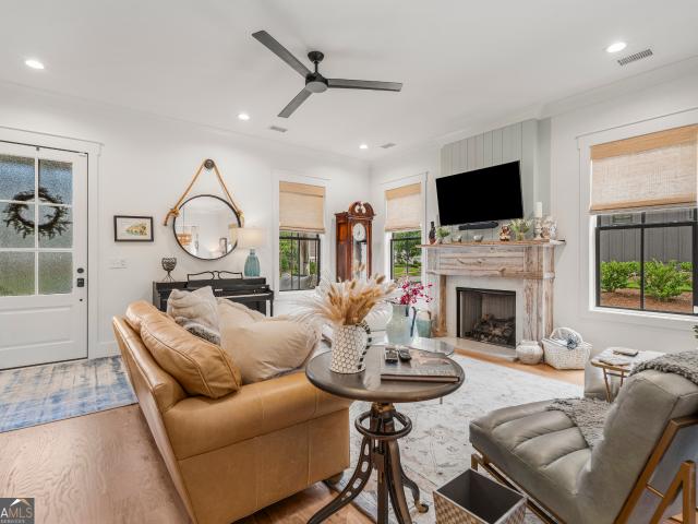 3266 Confetti Blush Drive