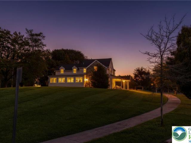3266 Hecktown Road