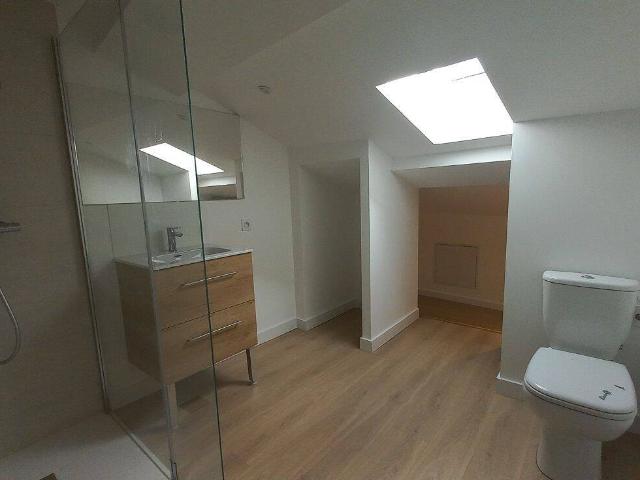 32600 L'ISLE JOURDAIN: Appartement T1bis neuf à louer