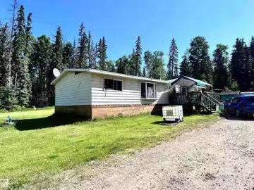 3260 Calling Lake Drive, Calling Lake, AB, T0G 0K0 house for.