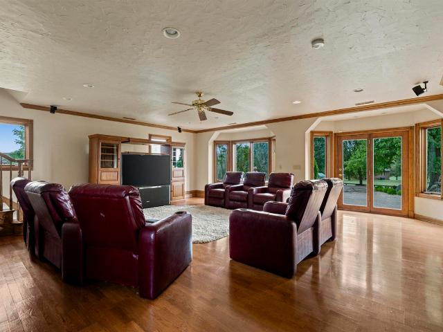 3262 Bowling Green Road