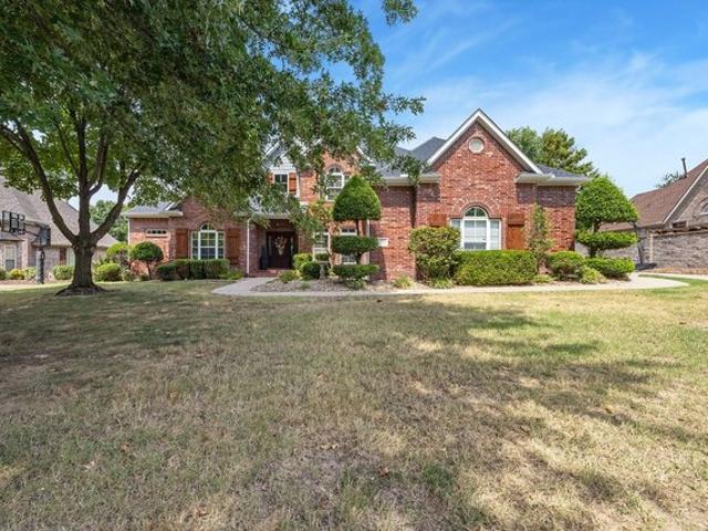 3262 Sagely Ln, Springdale, AR 72764