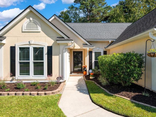 326 Cabrill Drive