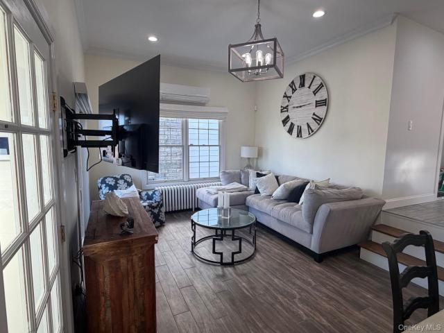 326 E Walnut St, Long Beach, NY 11561 | MLS #988213