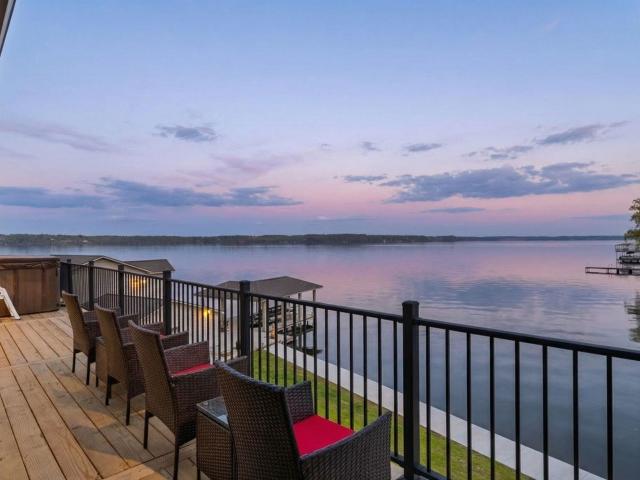 326 Elm Dr