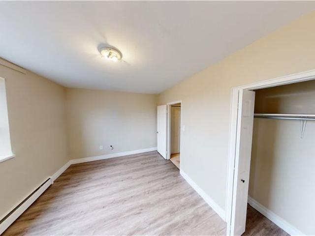 326 HUNTER Street E Unit# 603, Hamilton, Ontario, L8N1N6