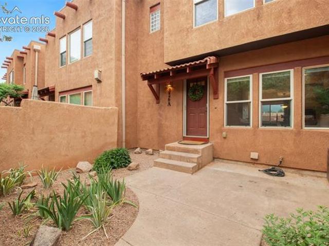 326 Santa Fe Place