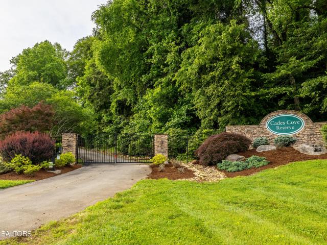 326 Shooting Star Loop, Unit 201, Townsend, TN 37882 | MLS #1328