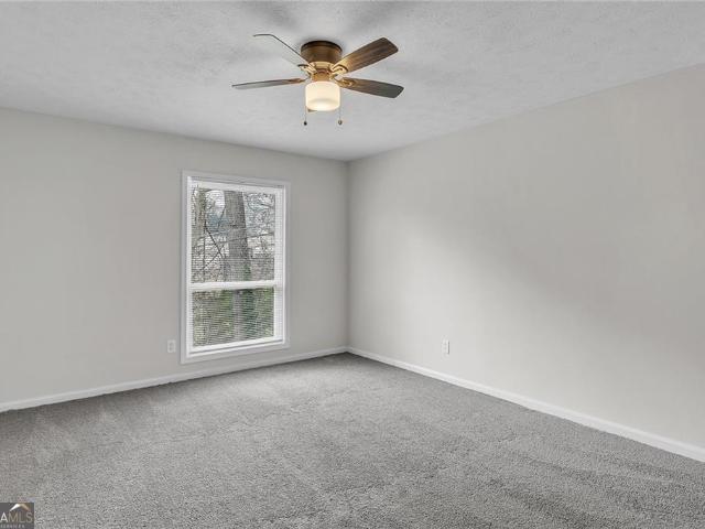 3275 Abbeywood Drive