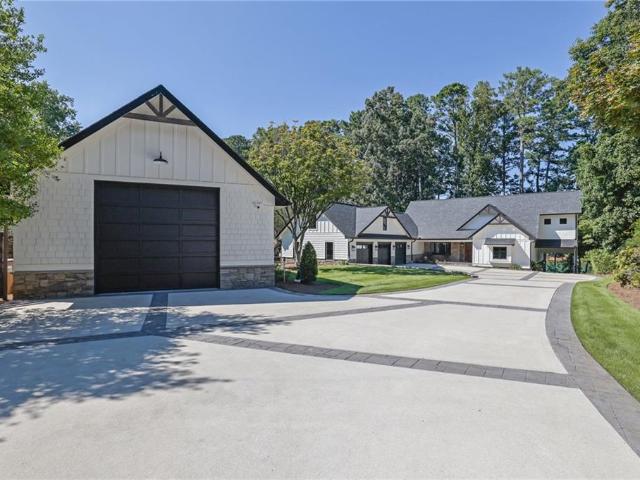 3275 Lanier Beach South Road