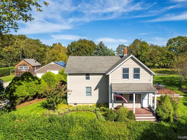 3275 Skunk Lane