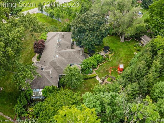 32765 Eastlady Drive