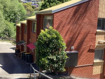 3/276 Churchill Ave, Sandy Bay TAS 7005 Apartment For Rent | Domain