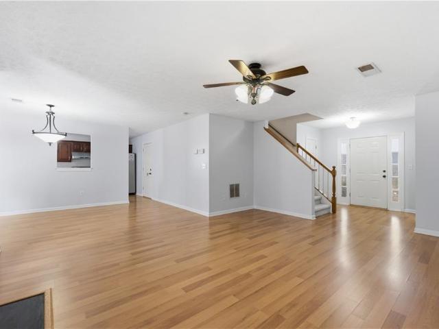 3279 Benthollow Lane