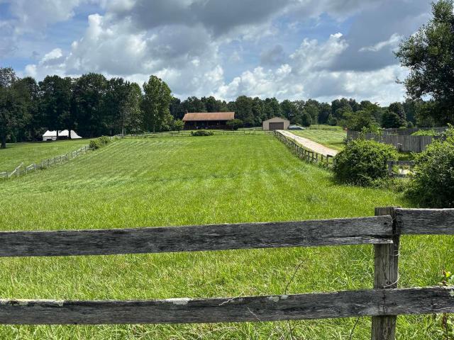 3270 Pixley Knob Road