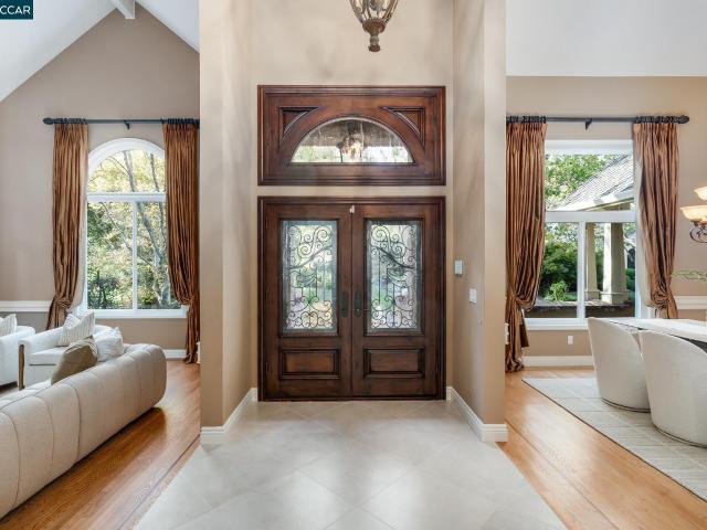 3271 Blackhawk Meadow Dr
