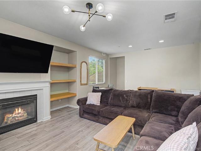 3271 Laval